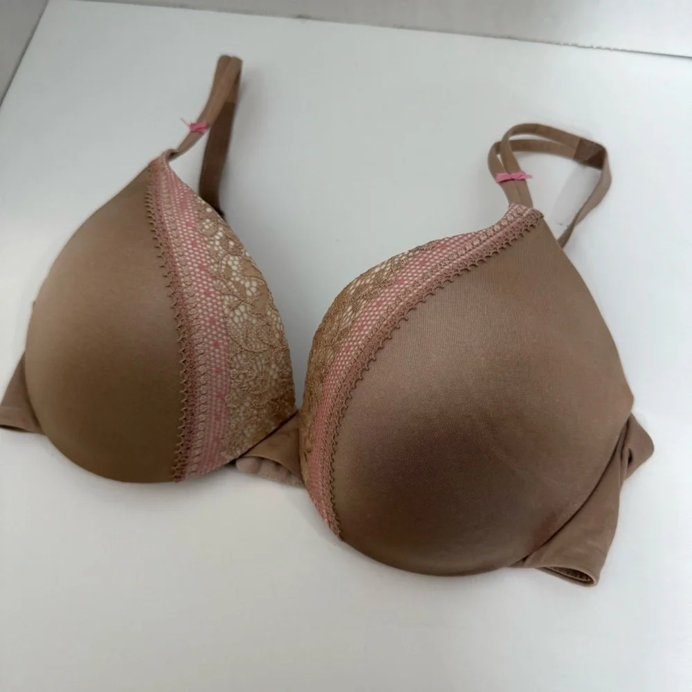 Warner's Tan and Pink Comfort Bra 01326s Size 36C